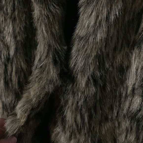 Vintage Vegan Fur Coat - Picture 10 of 15